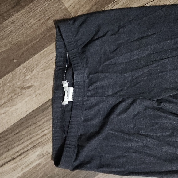 Papaya Dark Gray Leggings Size Small - Picture 3 of 3